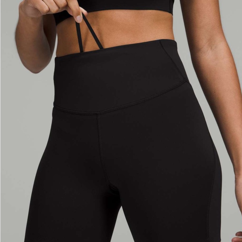 Lululemon Base Pace High-Rise Short 6" - Black